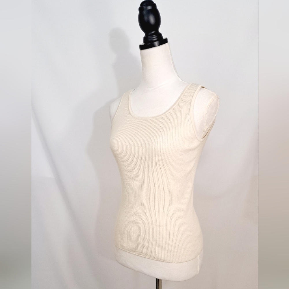 ST. JOHN Wool and Rayon Ribbed Tank Top - Picture 2 of 11